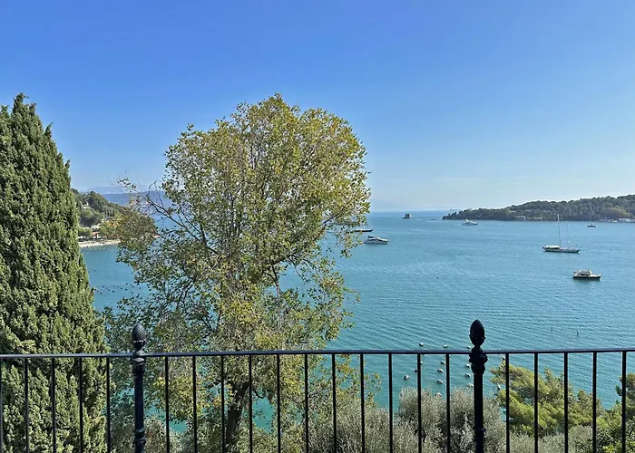 Doria 10 Pax By Villasretreats Porto Venere