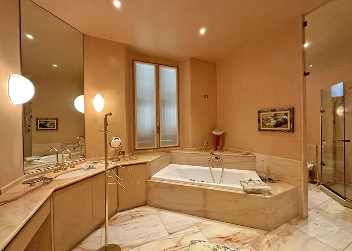 Villa Doria 10 Pax By Villasretreats