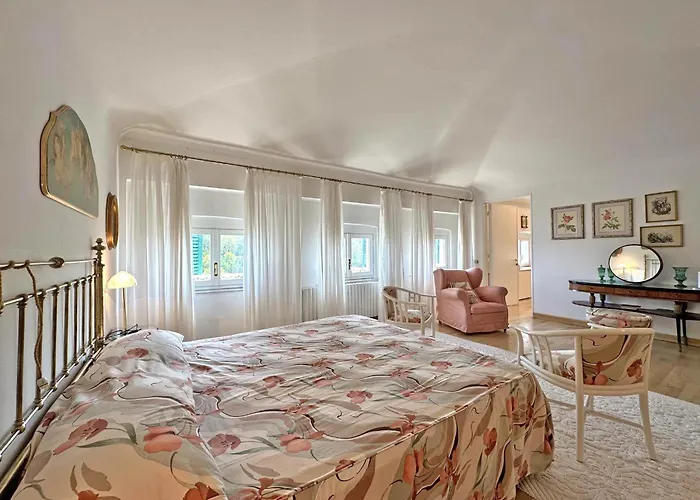 Doria 10 Pax By Villasretreats Porto Venere