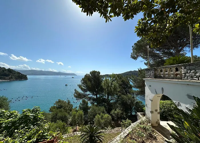 Villa Doria 10 Pax By Villasretreats