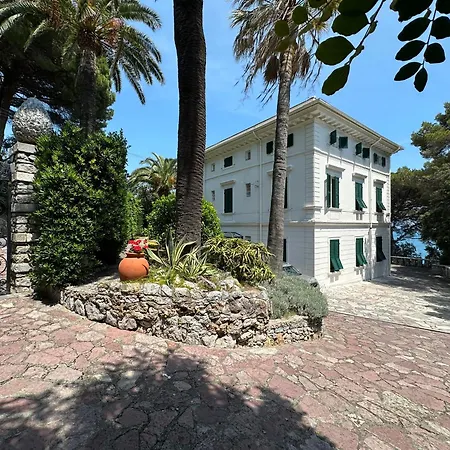 Villa Doria 10 Pax By Villasretreats *